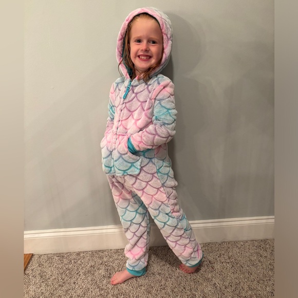 Meet your Posh Ambassador II - Picture 10 of 16